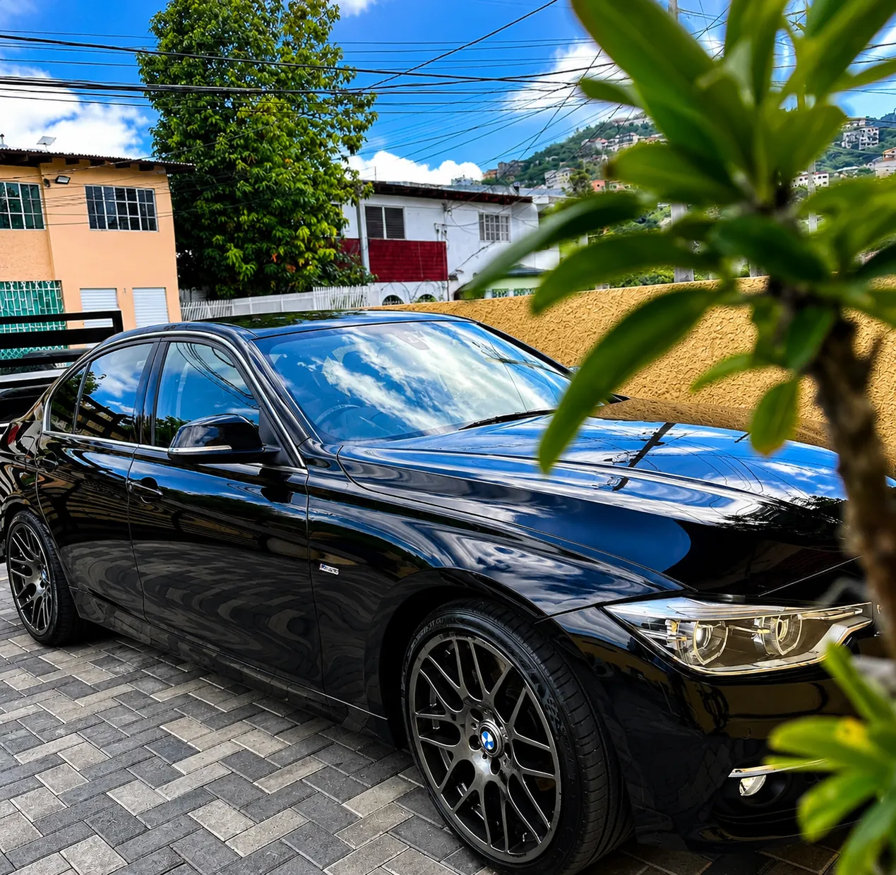 Freshly detailed vehicle by Ultimate Car Detailing